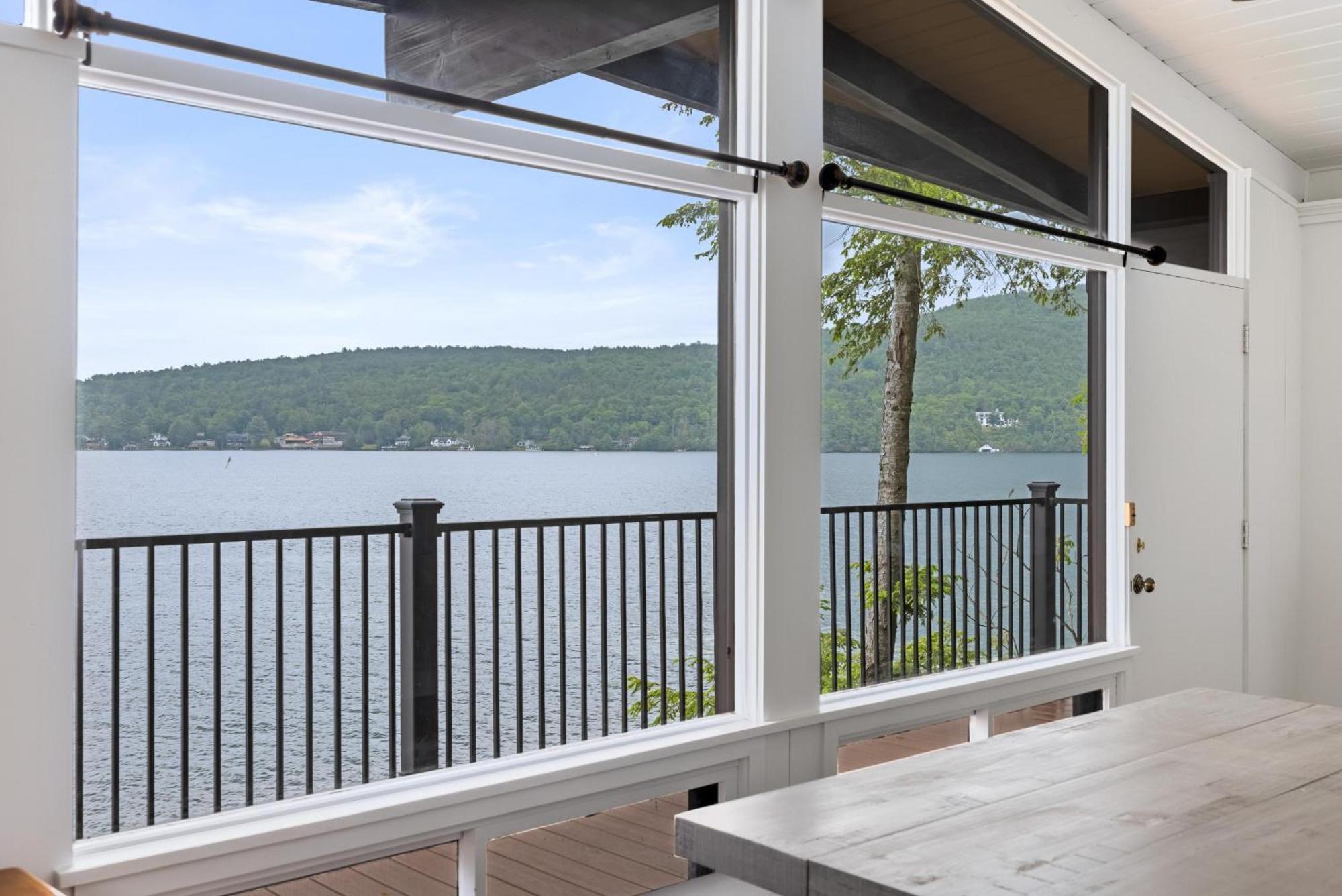 Sun Castle Resort Lake George Esterno foto