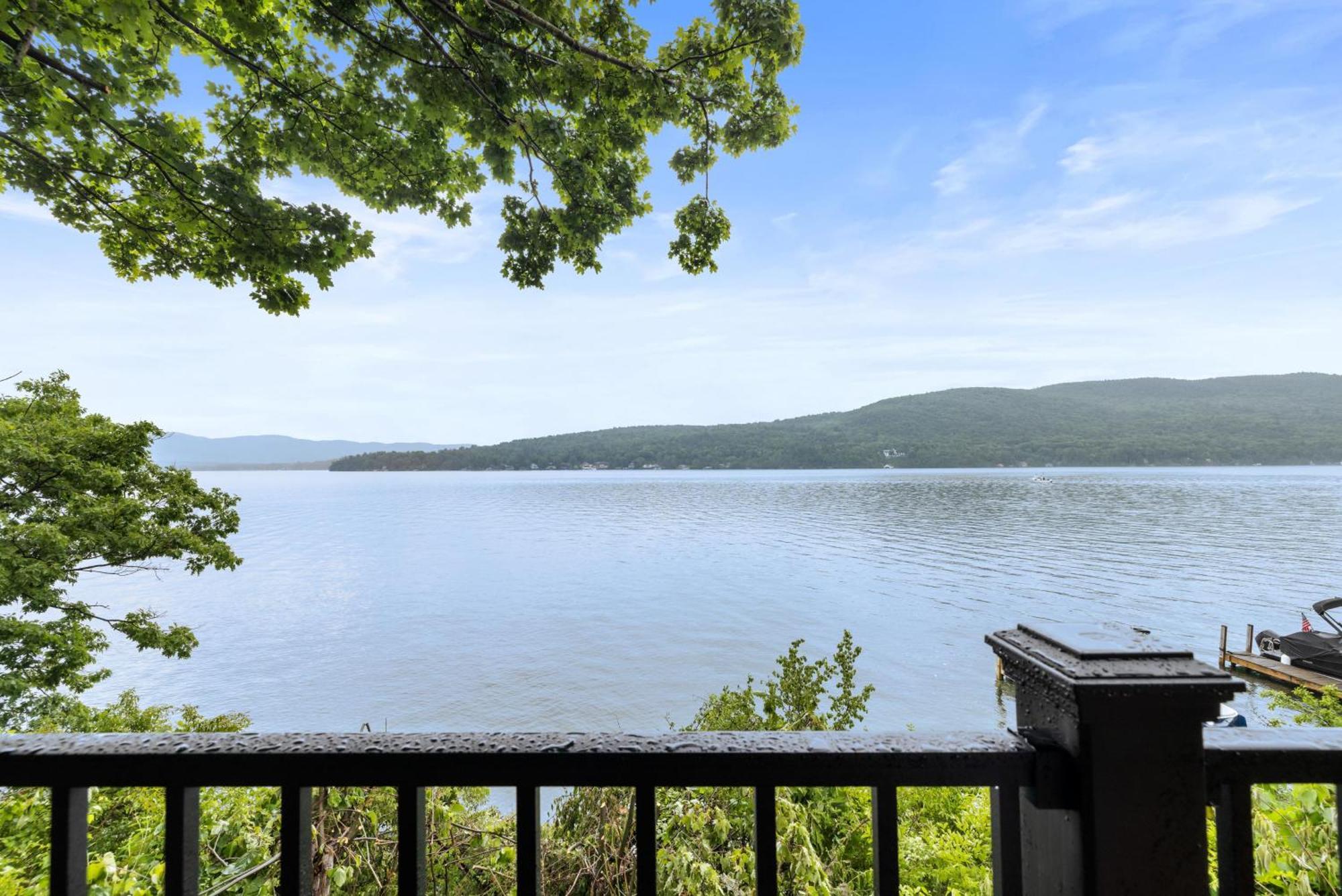 Sun Castle Resort Lake George Esterno foto