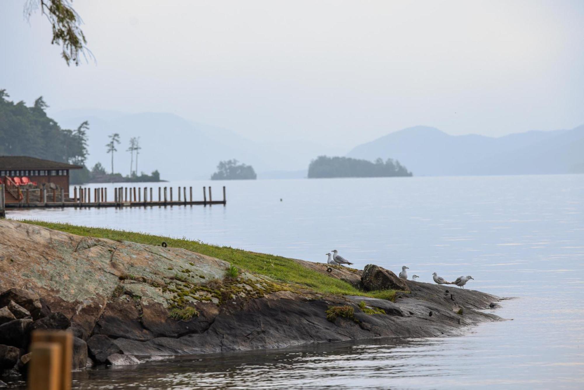 Sun Castle Resort Lake George Esterno foto