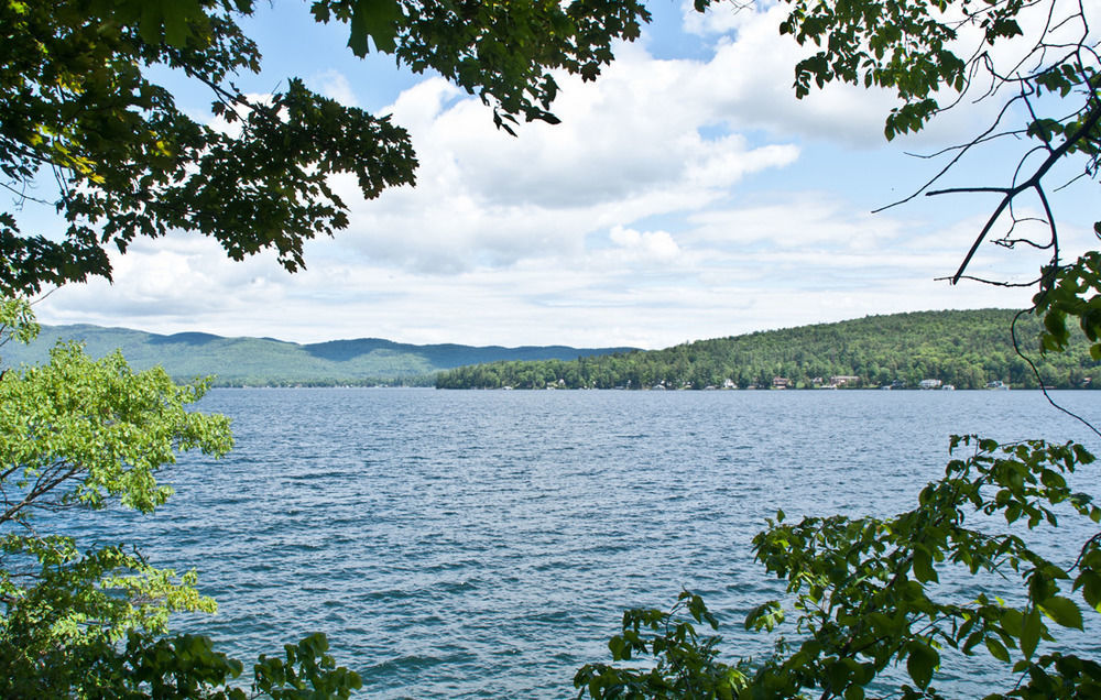 Sun Castle Resort Lake George Esterno foto